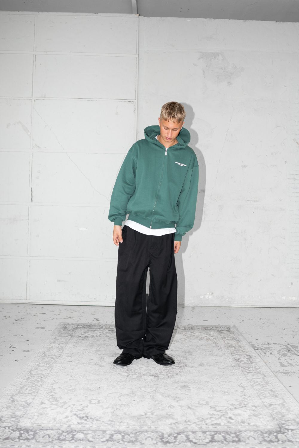 Baggy Hørbukser Sort |  Skagen-clothing.dk