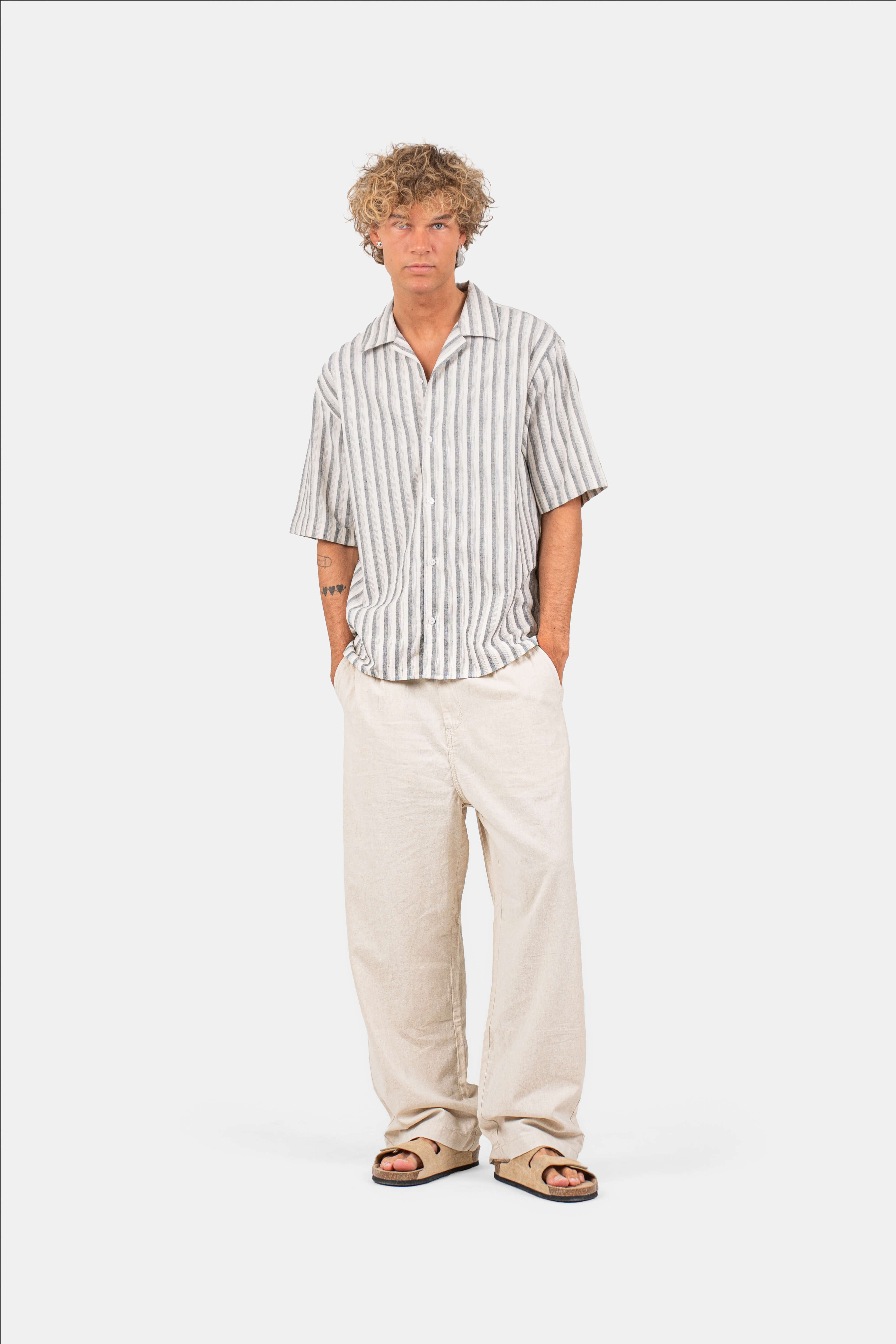 Baggy Hørbukser Beige |  Skagen-clothing.dk