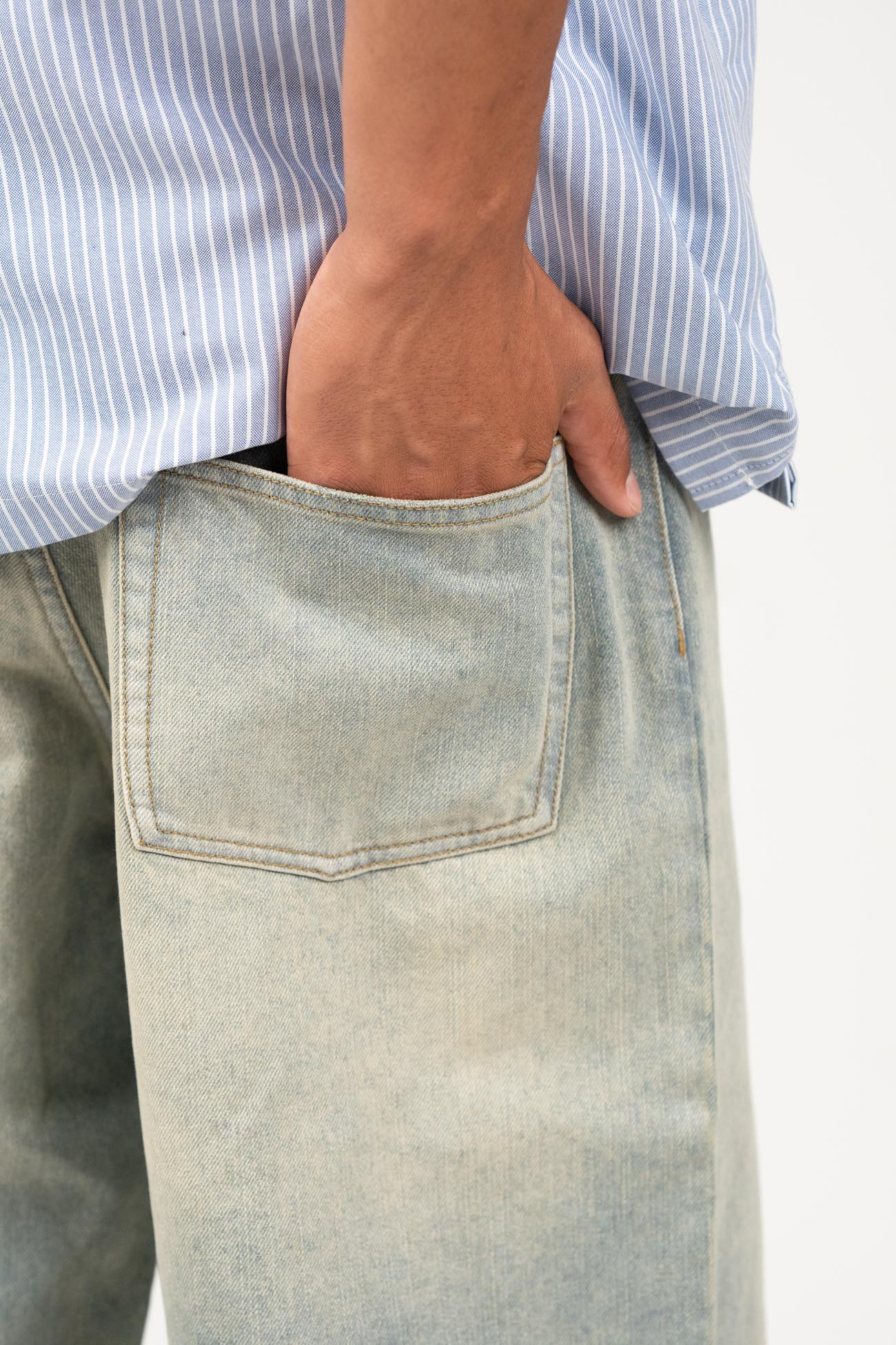 Baggy Denim Jeans Light Blue Vintage Wash