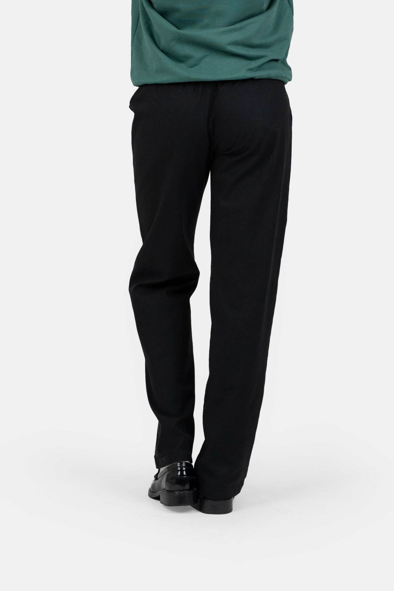 Heavyweight Hørbukser Lavtaljede Sort |  Skagen-clothing.dk