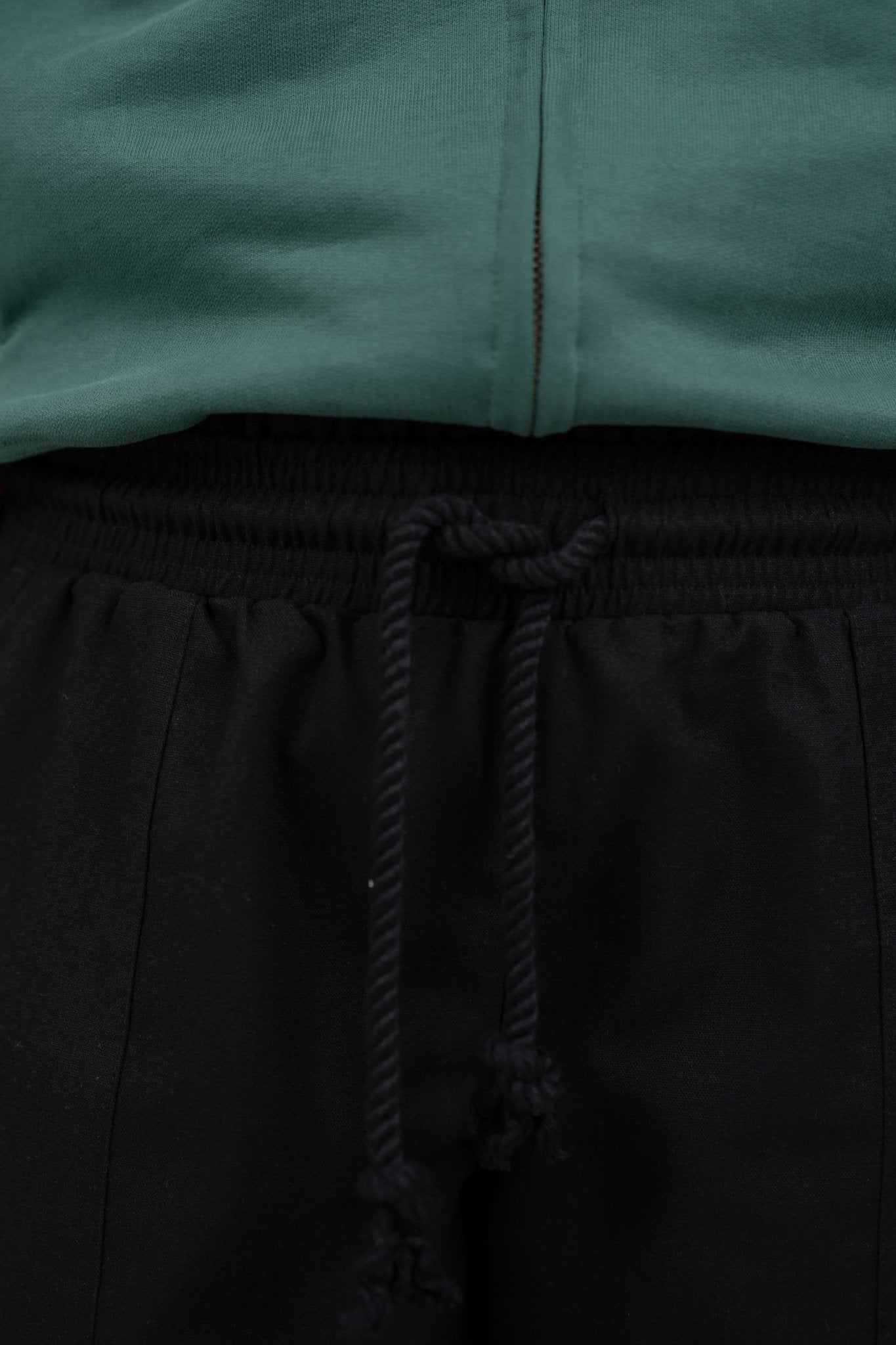 Heavyweight Hørbukser Lavtaljede Sort |  Skagen-clothing.dk