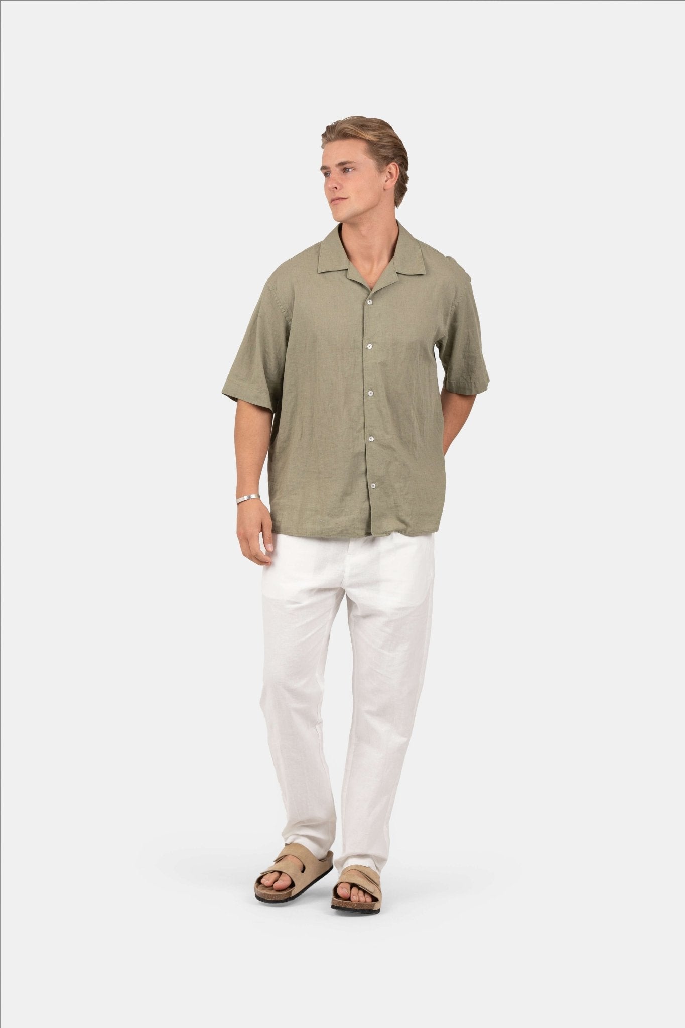 Kortærmet Hørskjorte Army |  Skagen-clothing.dk