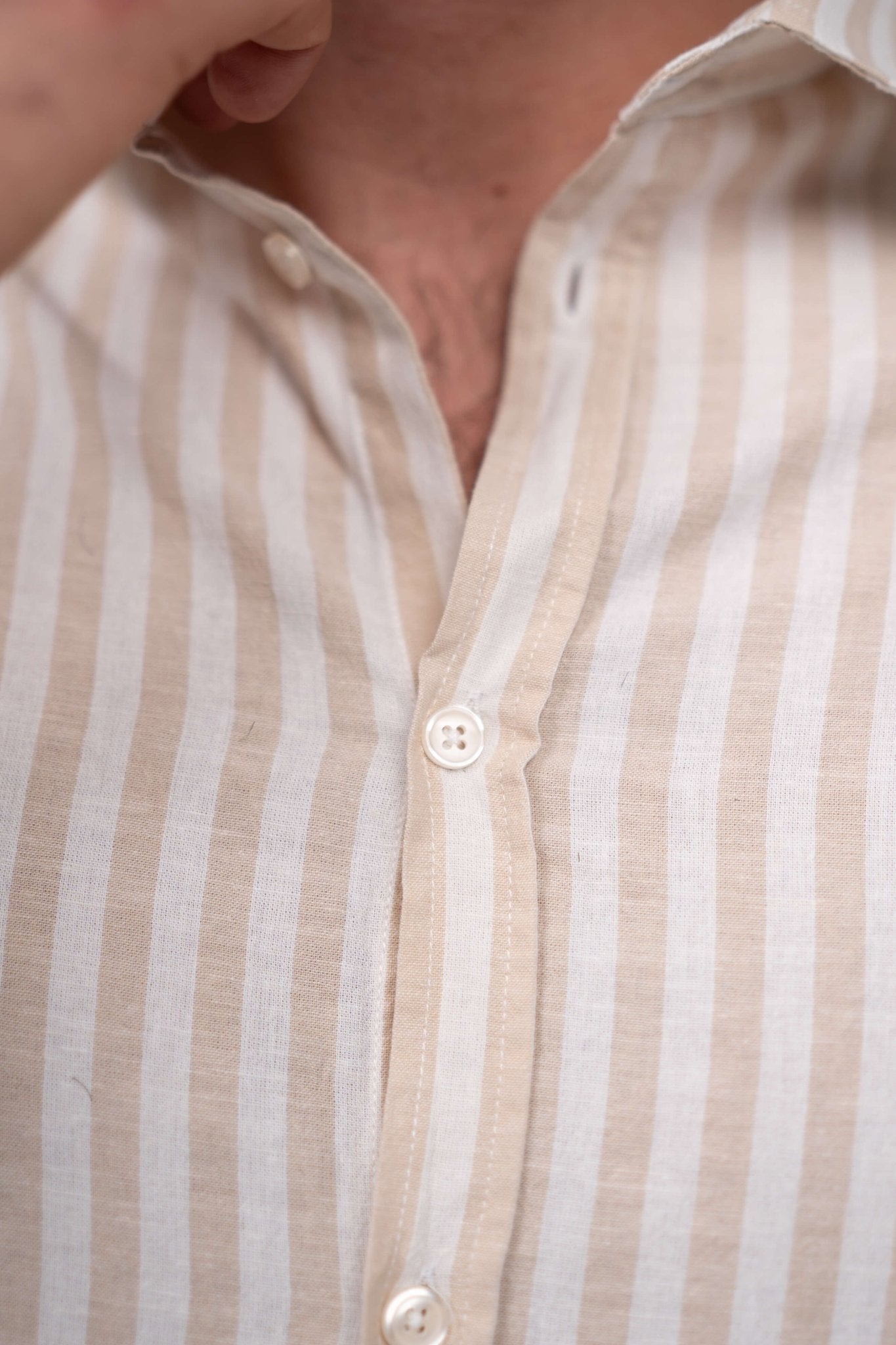 Langærmet Hørskjorte Sand Stribet |  Skagen-clothing.dk