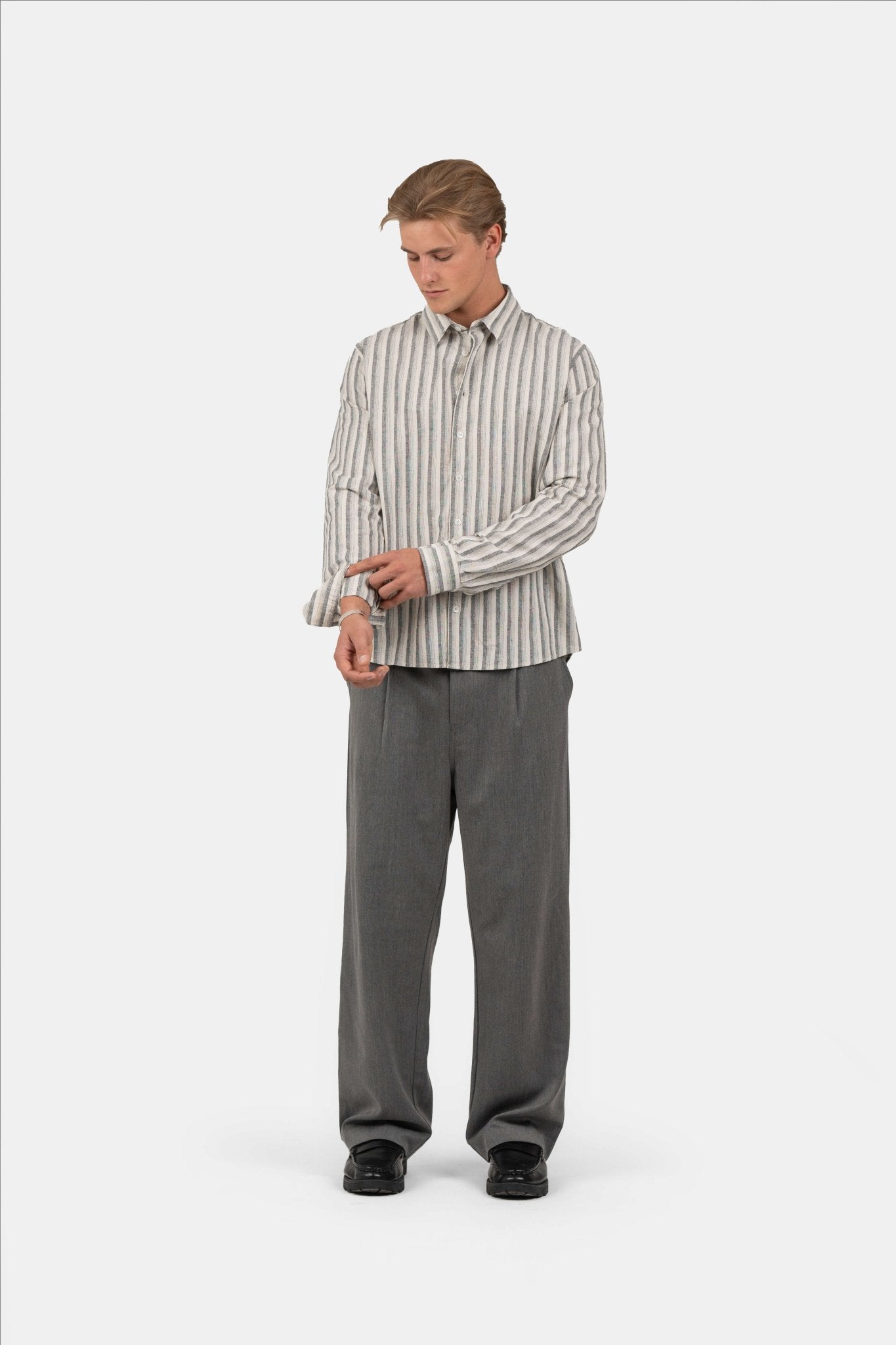 Langærmet Hørskjorte Sort Stribet |  Skagen-clothing.dk