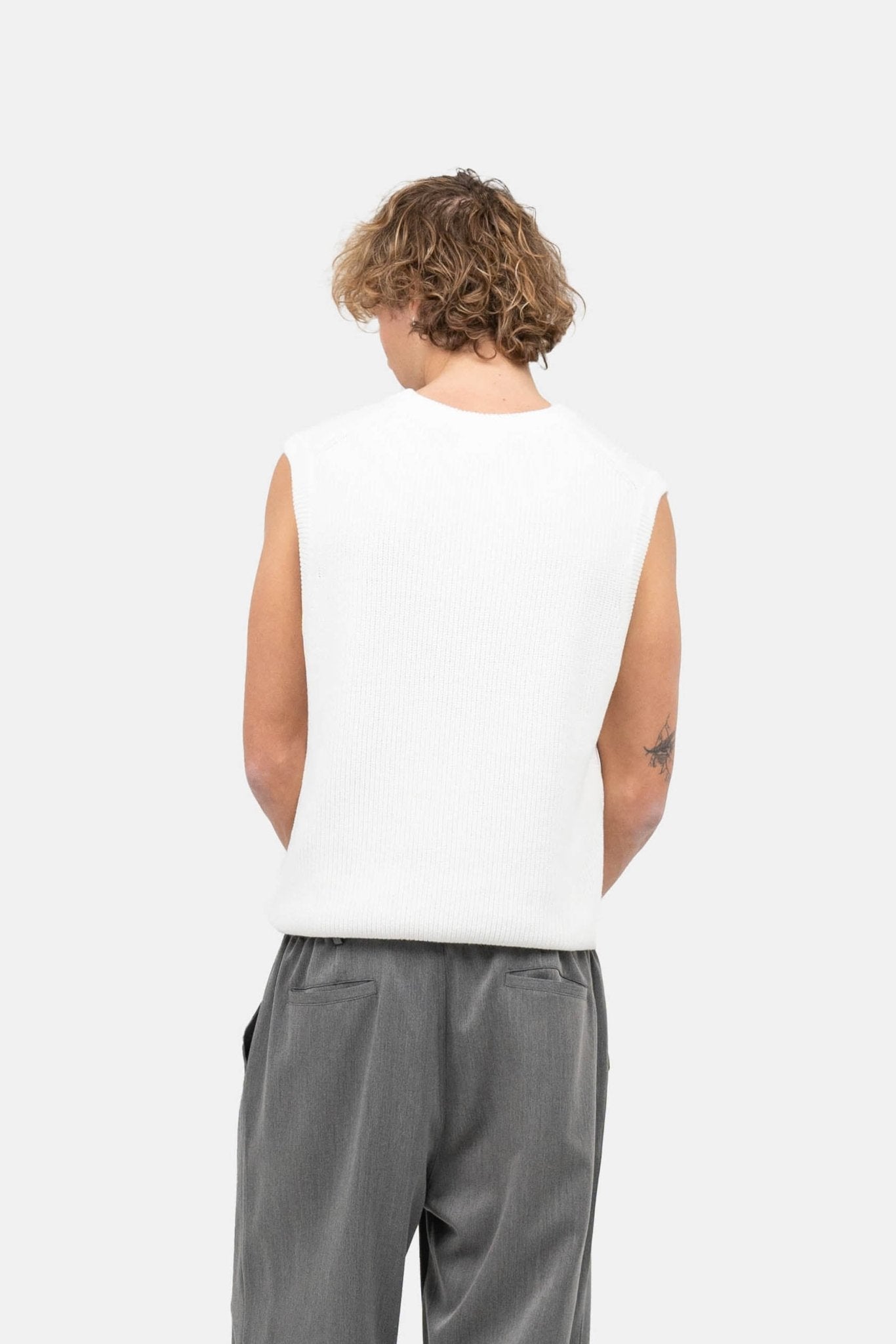 Strikvest Hvid |  Skagen-clothing.dk