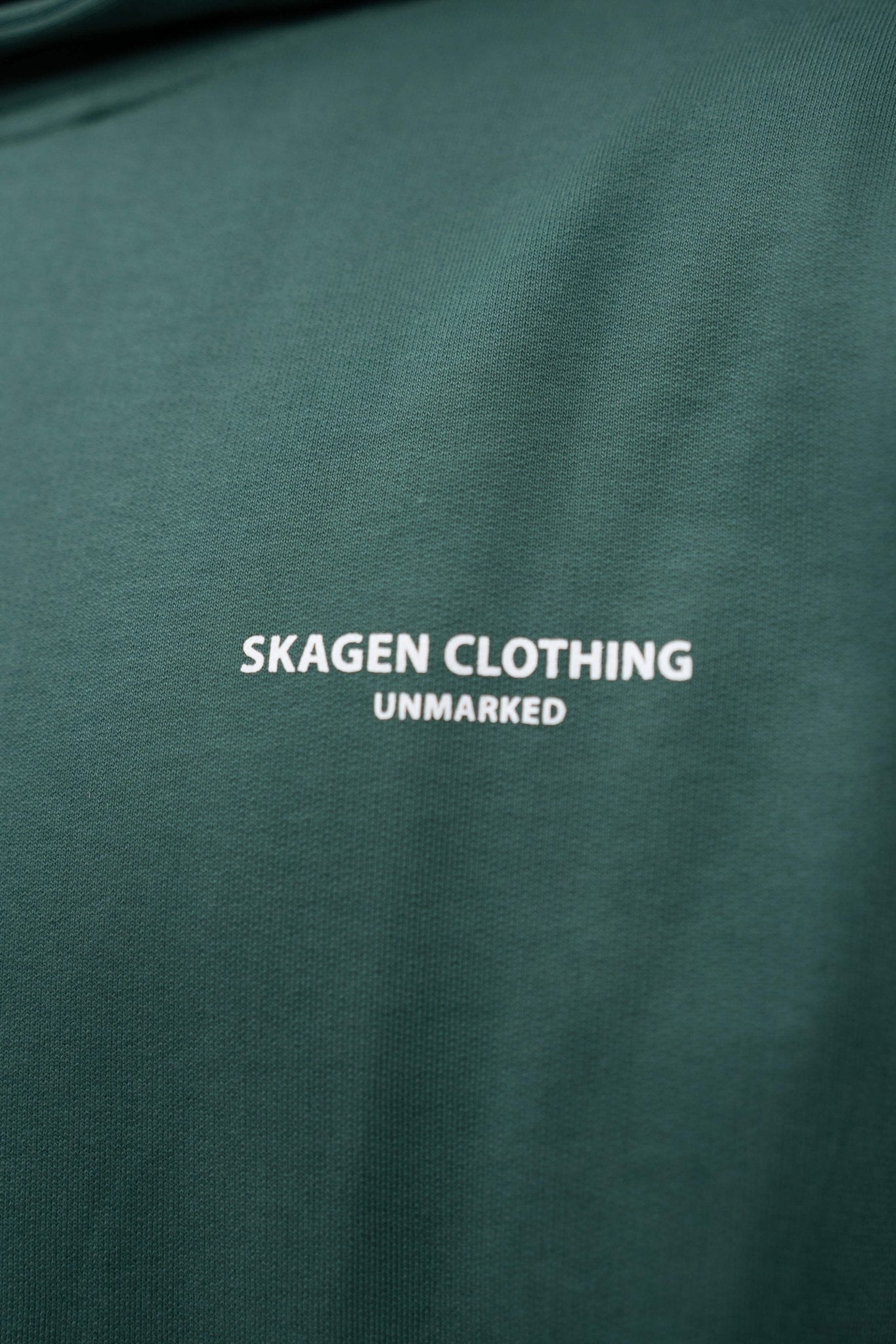 UNMARKED Hoodie Grøn |  Skagen-clothing.dk
