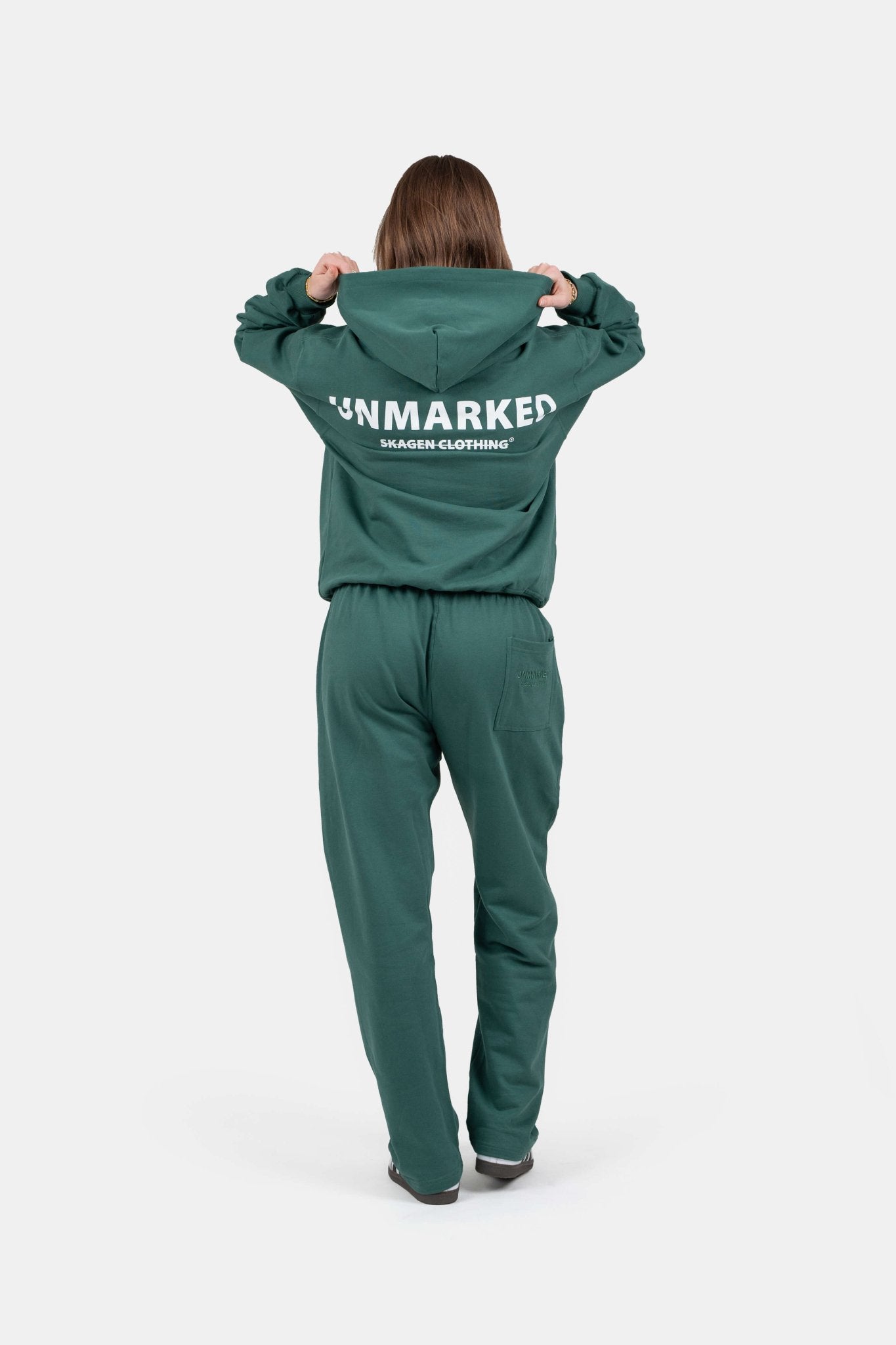 UNMARKED Hoodie Grøn |  Skagen-clothing.dk