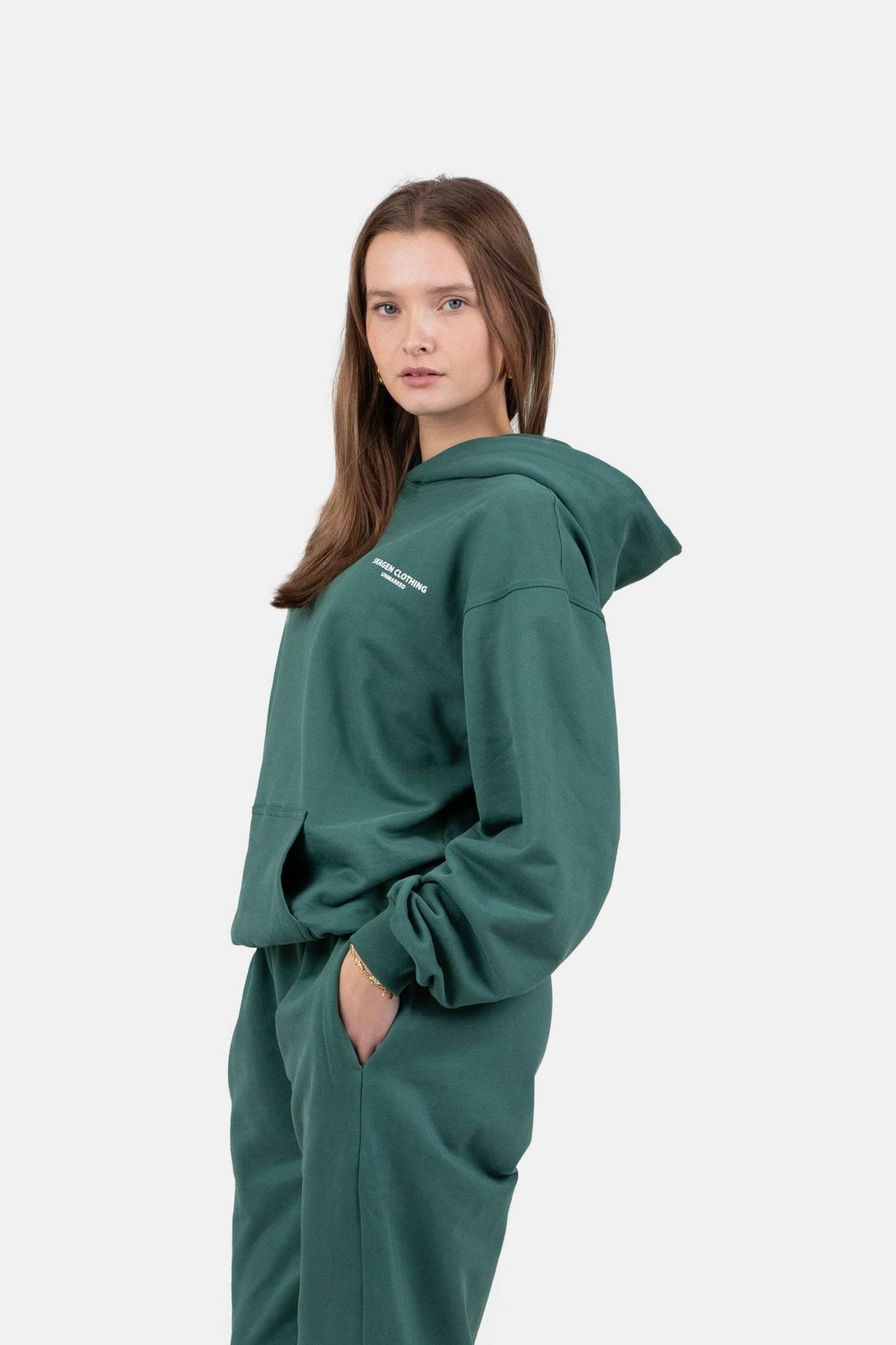 UNMARKED Hoodie Grøn |  Skagen-clothing.dk