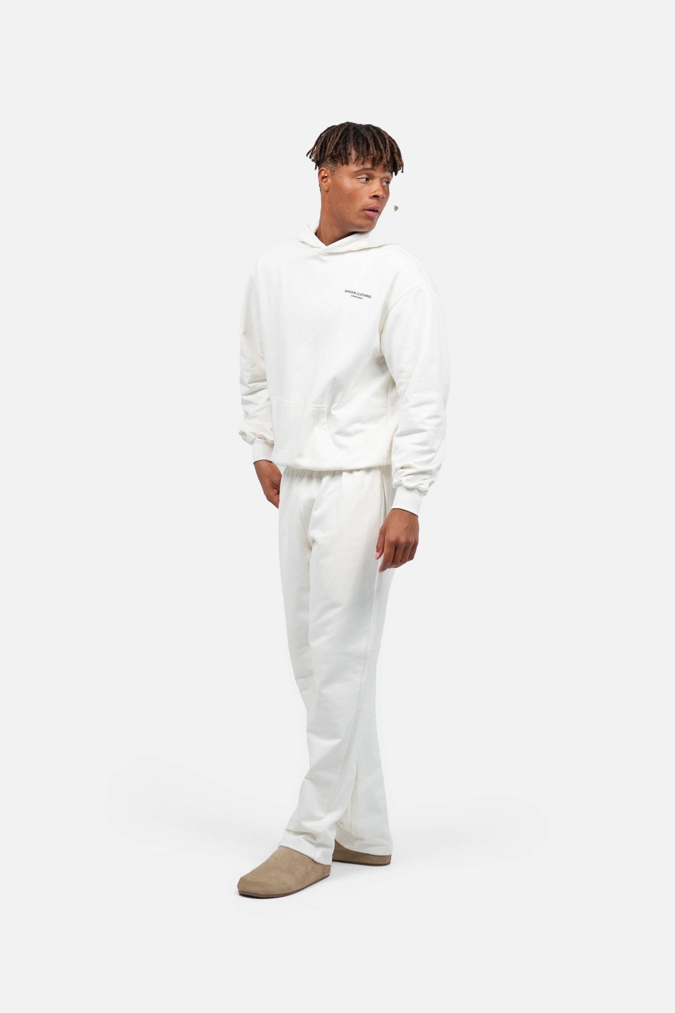 UNMARKED Hoodie Hvid |  Skagen-clothing.dk