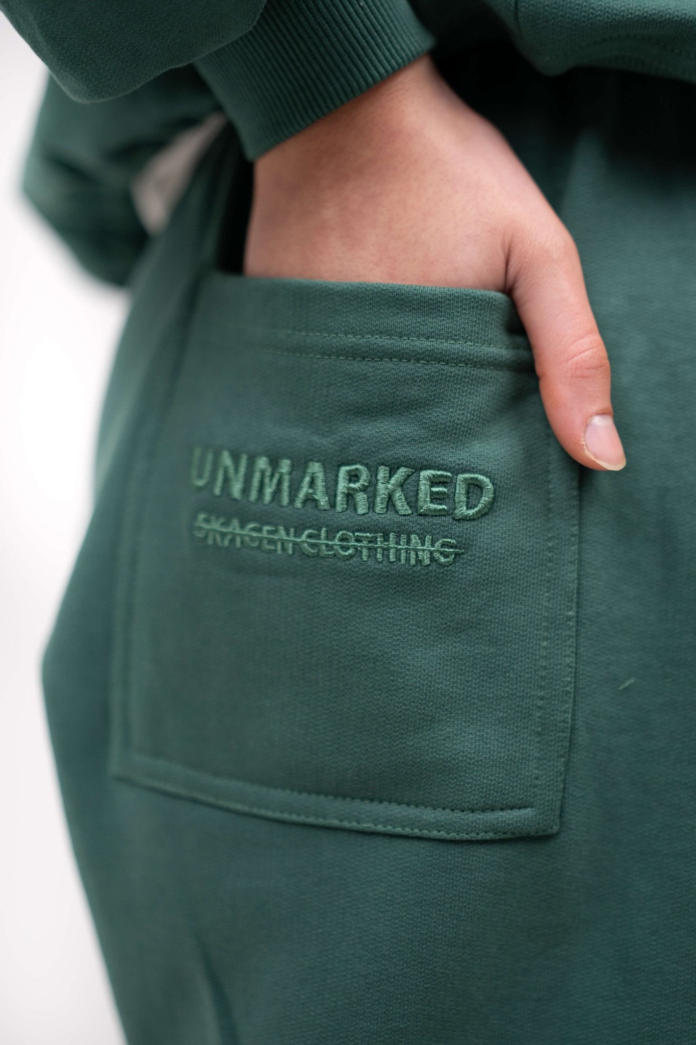 UNMARKED Sweatpants Grøn |  Skagen-clothing.dk