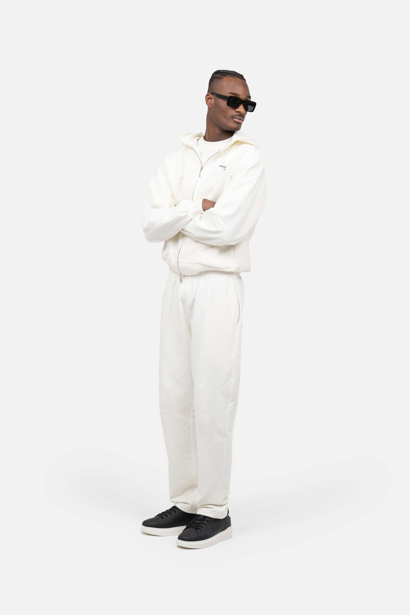 UNMARKED Sweatpants Hvid |  Skagen-clothing.dk