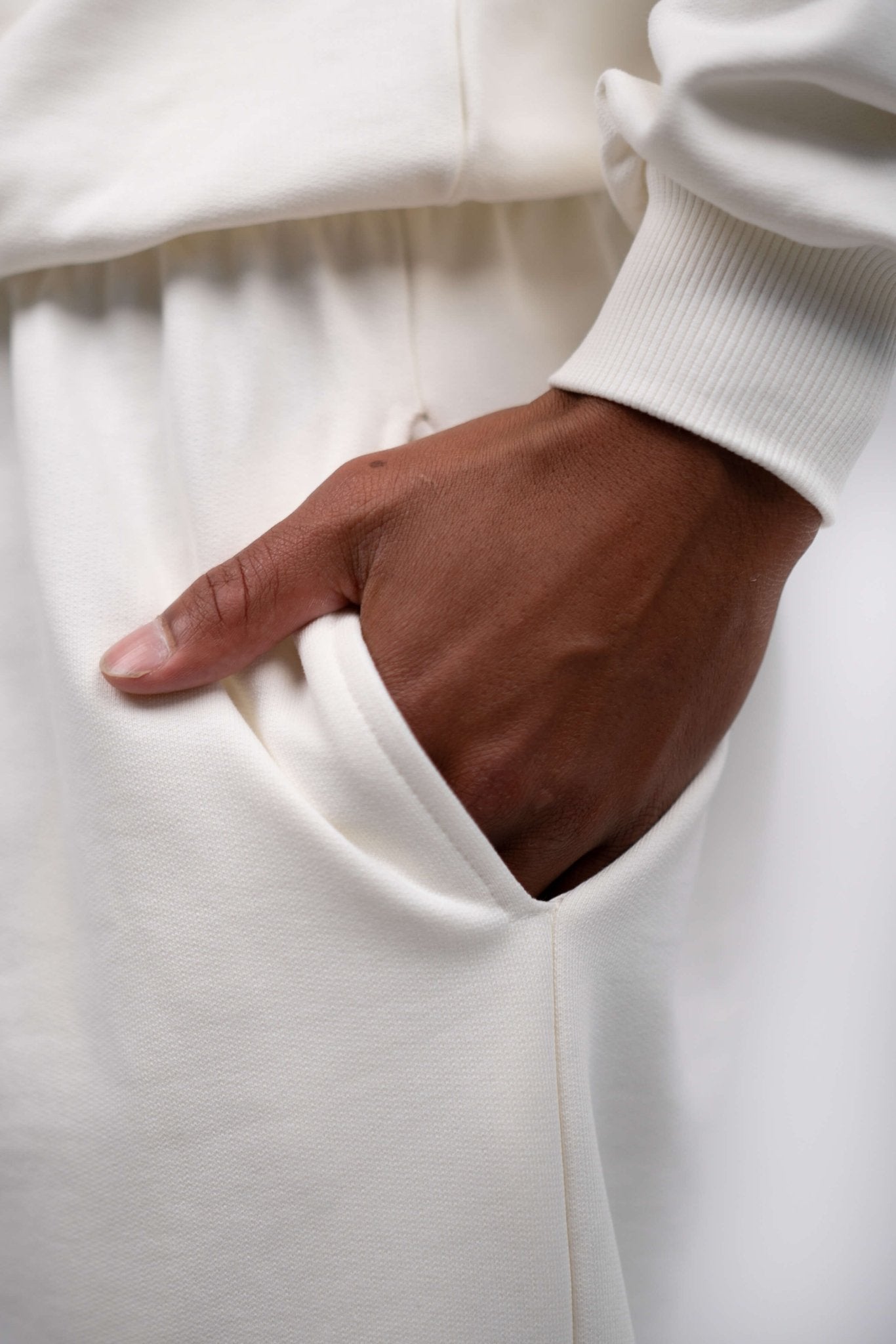 UNMARKED Sweatpants Hvid |  Skagen-clothing.dk