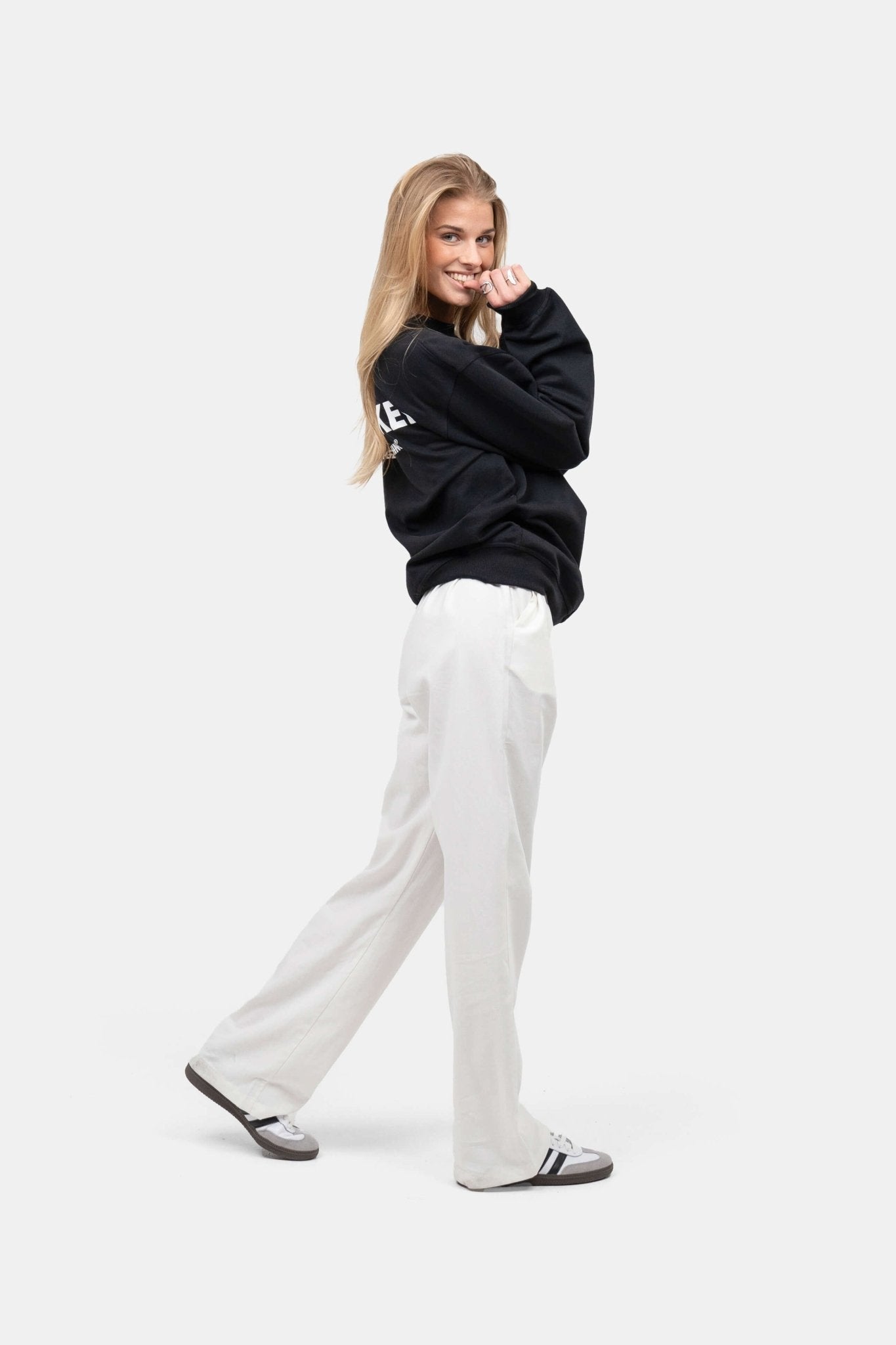 UNMARKED Sweatshirt Sort |  Skagen-clothing.dk