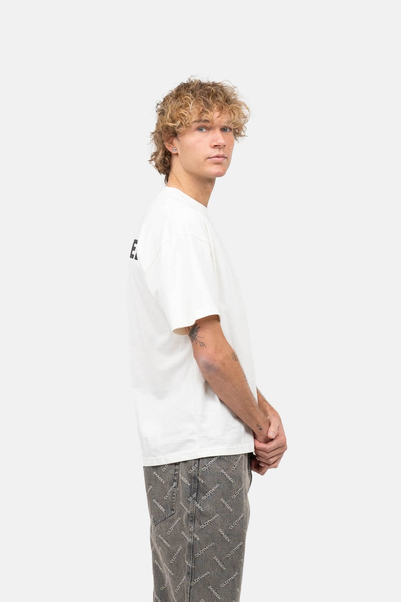 UNMARKED T-shirt Hvid |  Skagen-clothing.dk