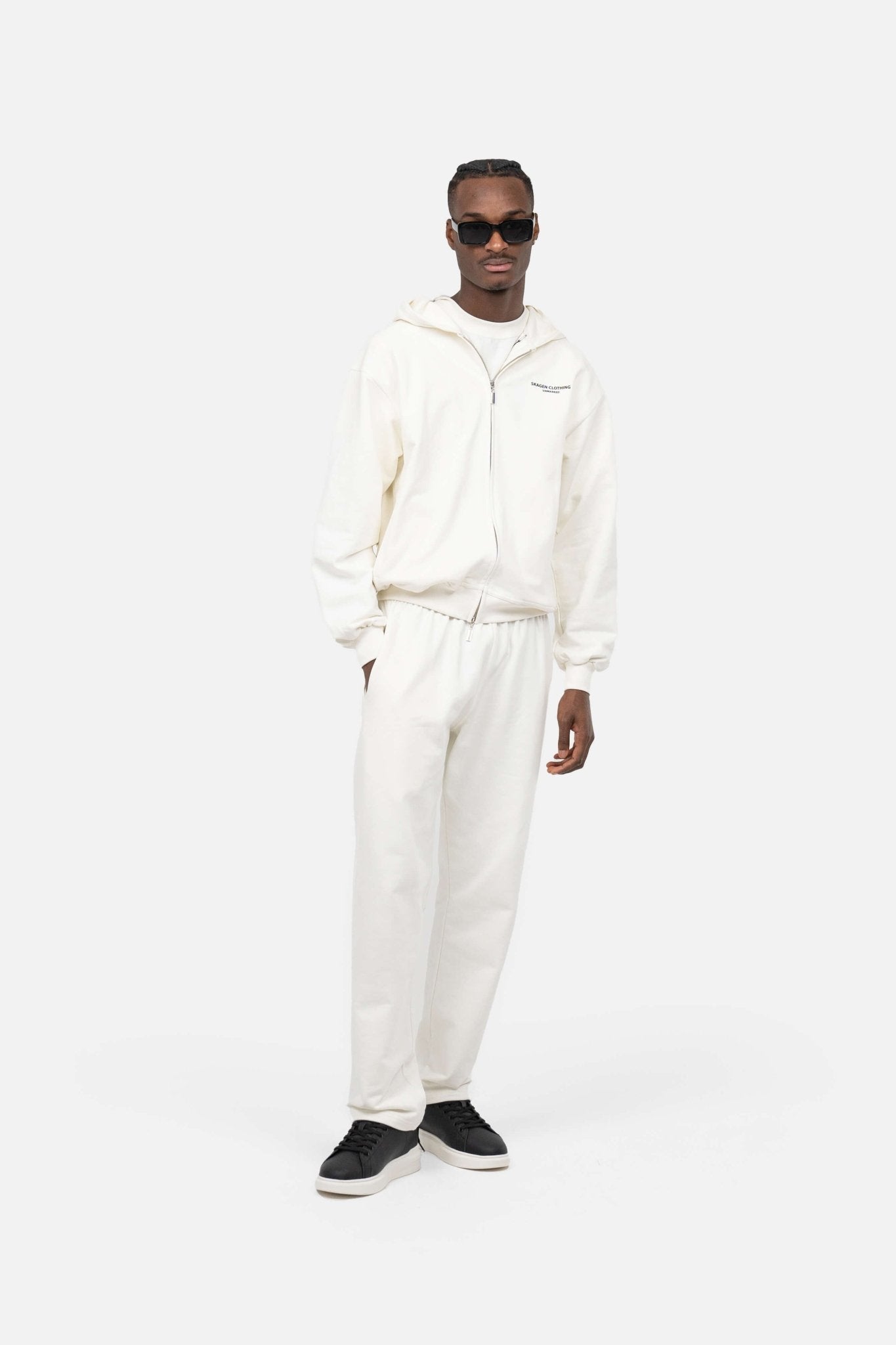 UNMARKED Zip-Hoodie Hvid |  Skagen-clothing.dk