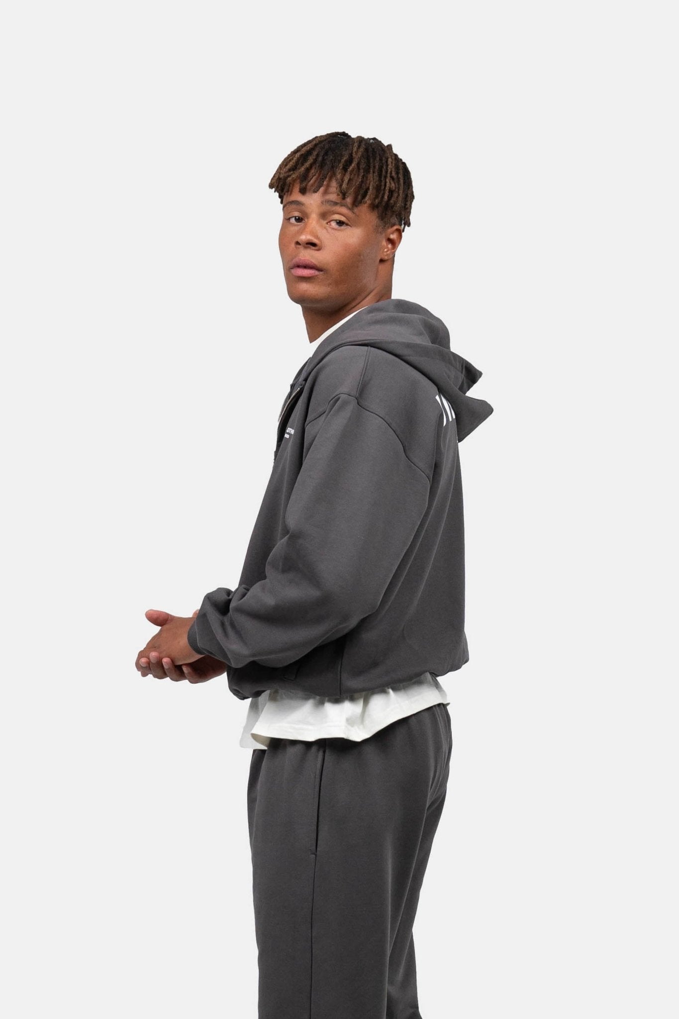 UNMARKED Zip-Hoodie Mørkegrå |  Skagen-clothing.dk